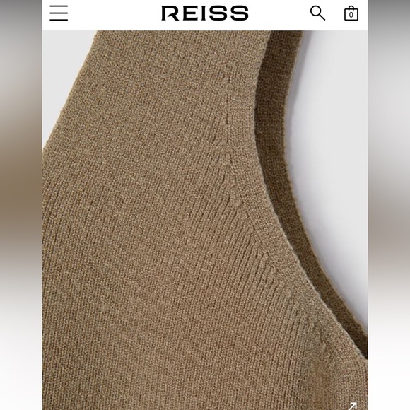 NEW HARPER
KNITTED SQUARE NECK VEST SIZE SMALL - Picture 9 of 9